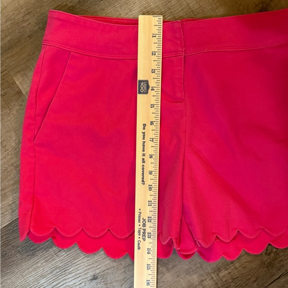 Isaac Mizrahi Hot Pink Scalloped Hem Shorts Size 6 - Picture 10 of 12